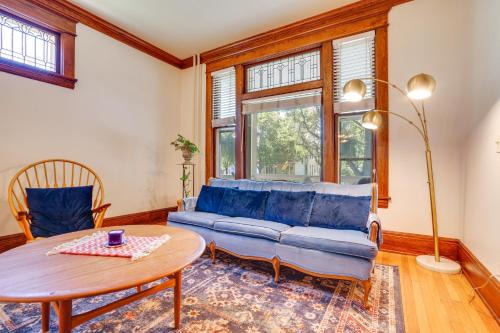 Summit - University House | Walk to Selby Ave! Historic Cathedral Hill Unit
