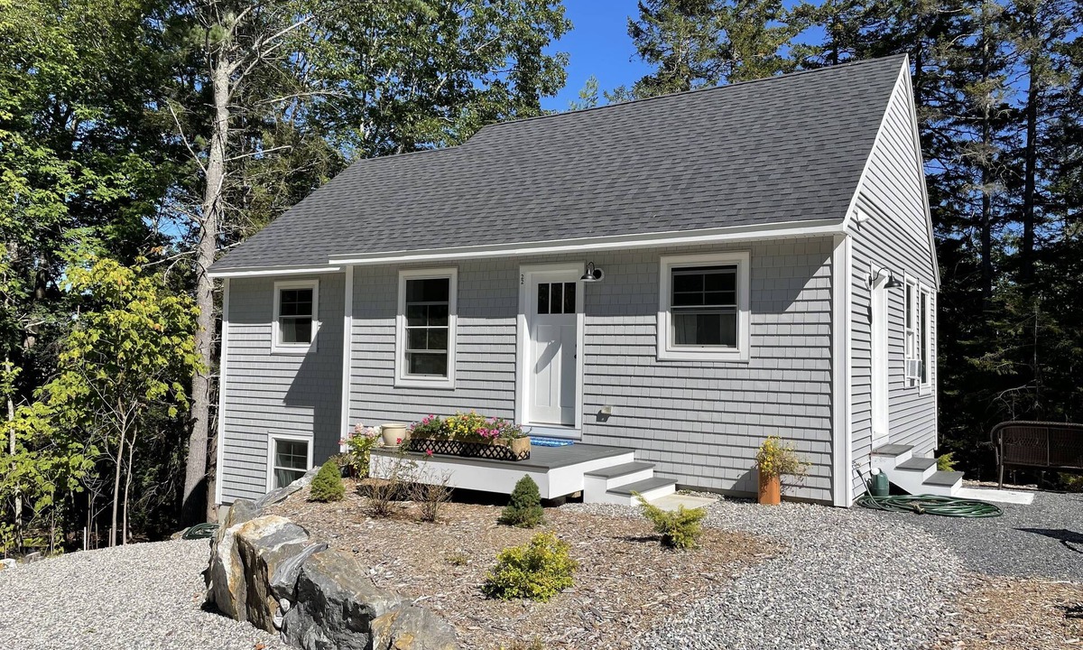 Boothbay House | Waterfront Bliss on Pleasant Cove Boothbay Maine