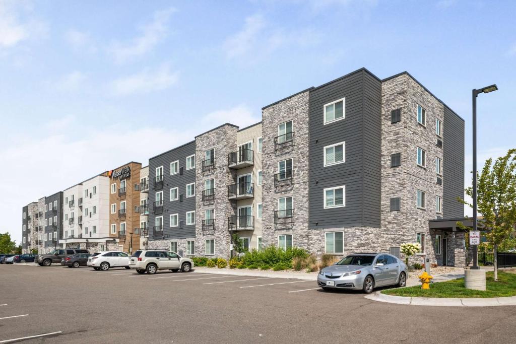 Plymouth Hotel | WaterWalk Extended Stay by Wyndham Minneapolis - Plymouth