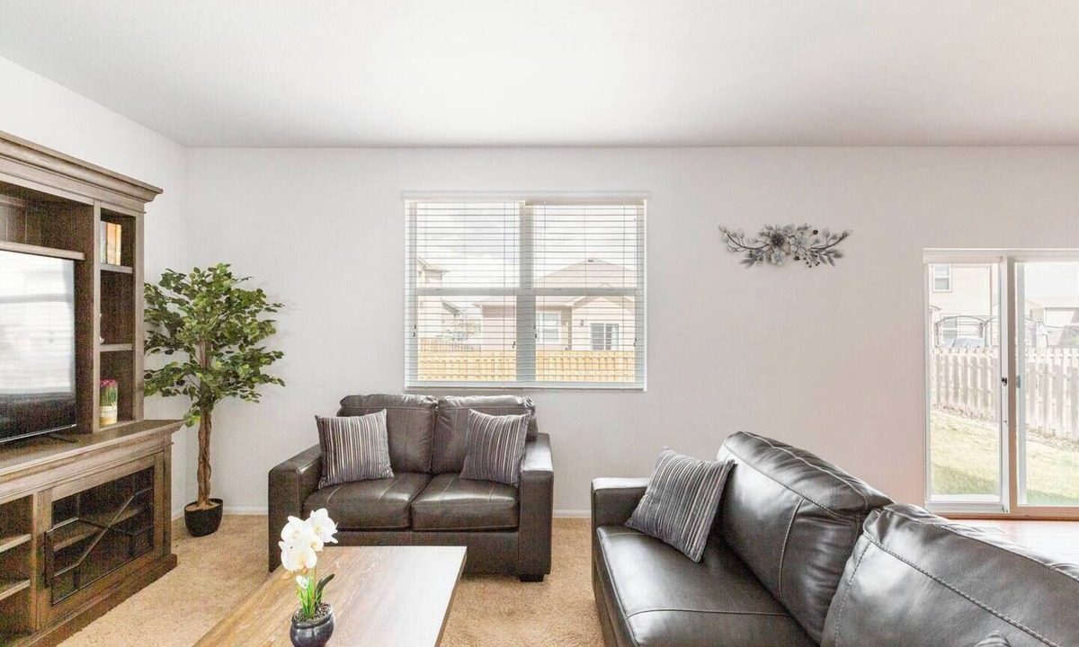 Commerce City House | Welcome to my beautiful home