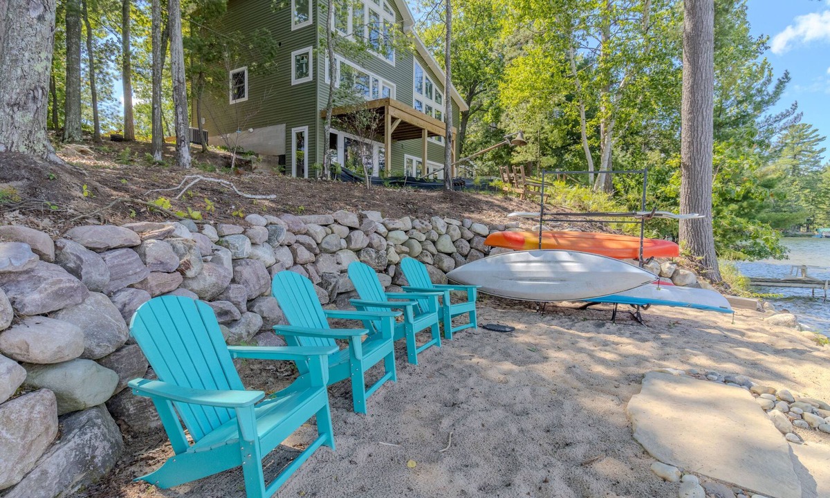 Mayfield Cottage | Welcome to The Cabin on Beautiful Spider Lake