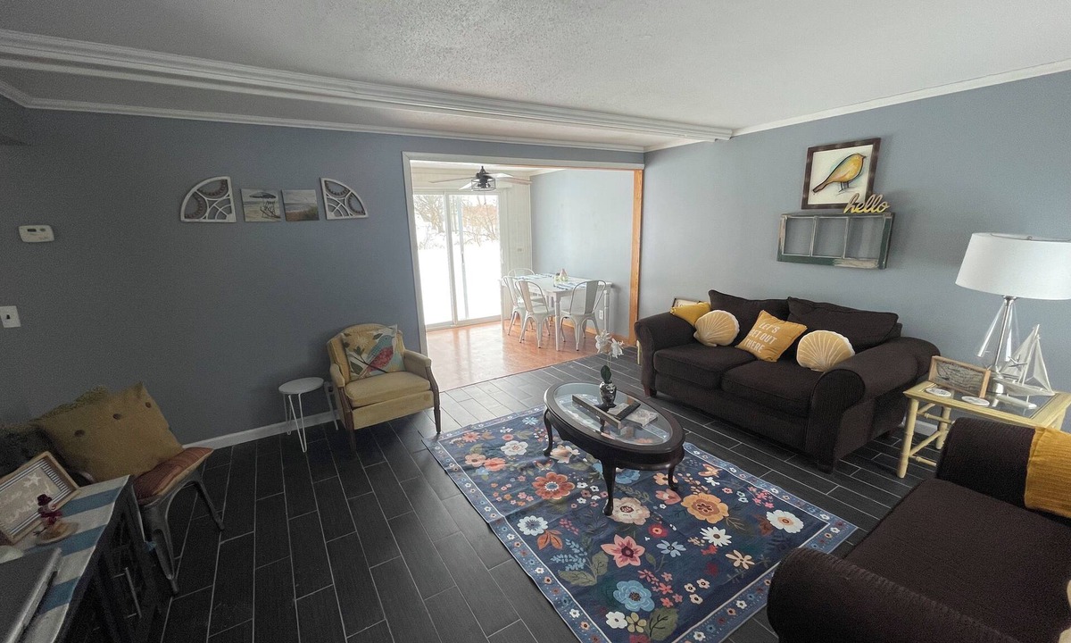 Port Austin House | Welcome to The Huron Host in Port Austin!