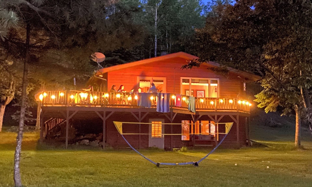 Cook Cabin | Welcome to The Lazy Loon! - available second space and reliable WiFi and AC too!