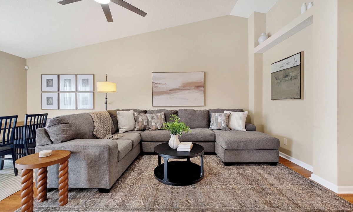 Westfield House | Westfield Family Bungalow | Long-Stay Ready