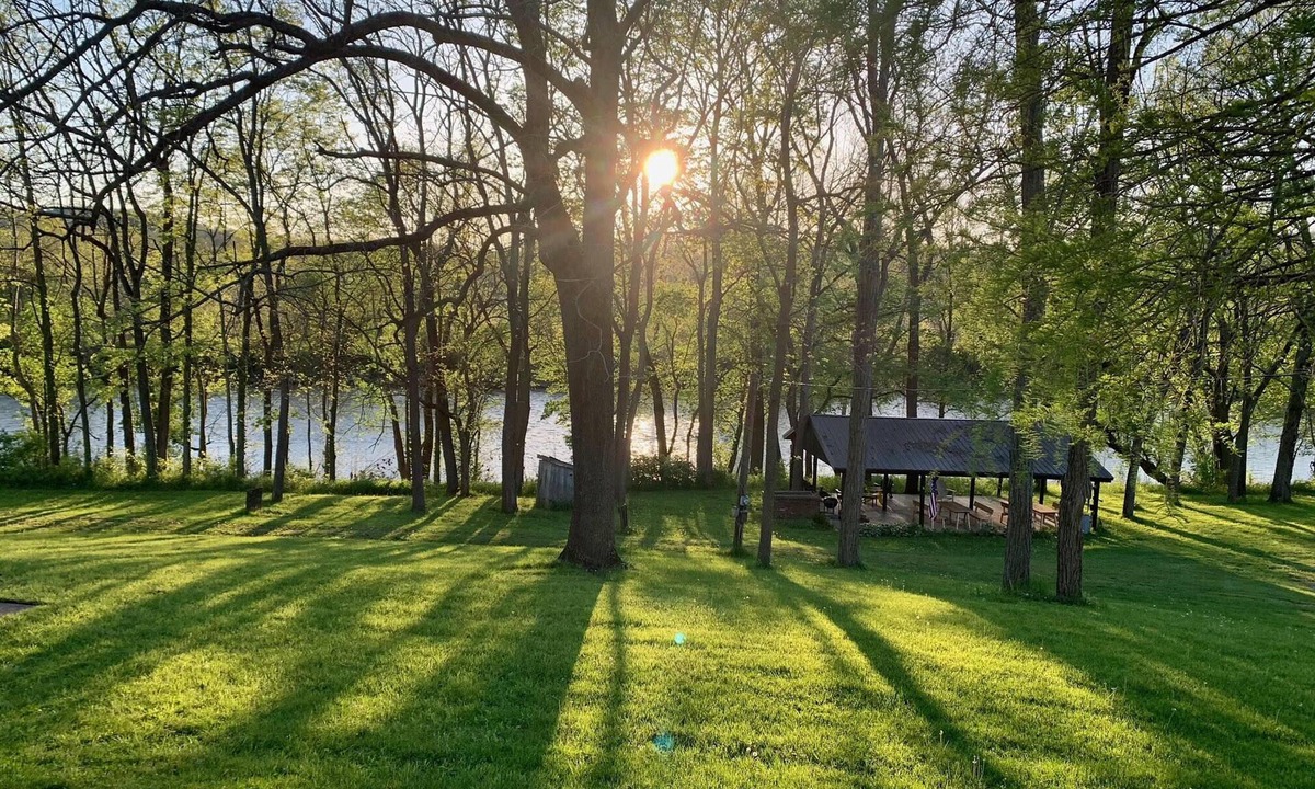 Brookville House | Whitewater River House - Two private riverside suites, beach access