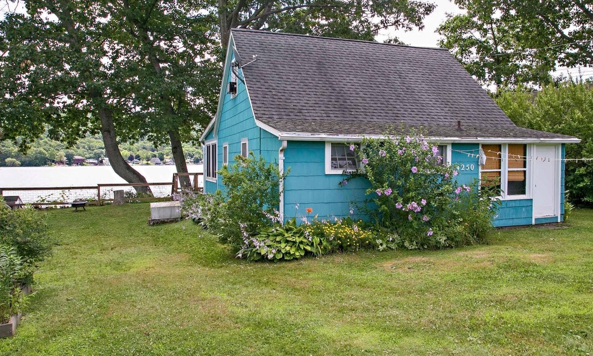Hammondsport Cottage | Windwood Cottage on Waneta