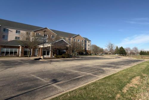 Oakdale Hotel | Wingate by Wyndham St. Paul/Oakdale/Woodbury