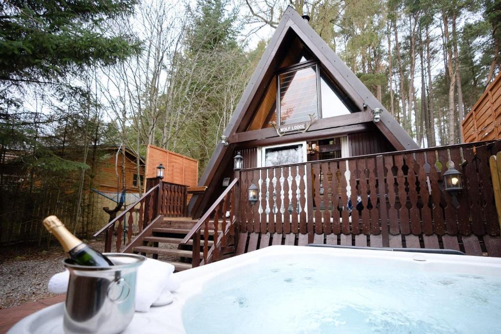Carrbridge House | Wolf Lodge