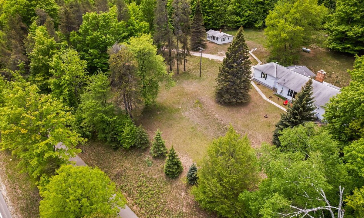Empire House | Woodlea Cottage in the Heart of the National Park
