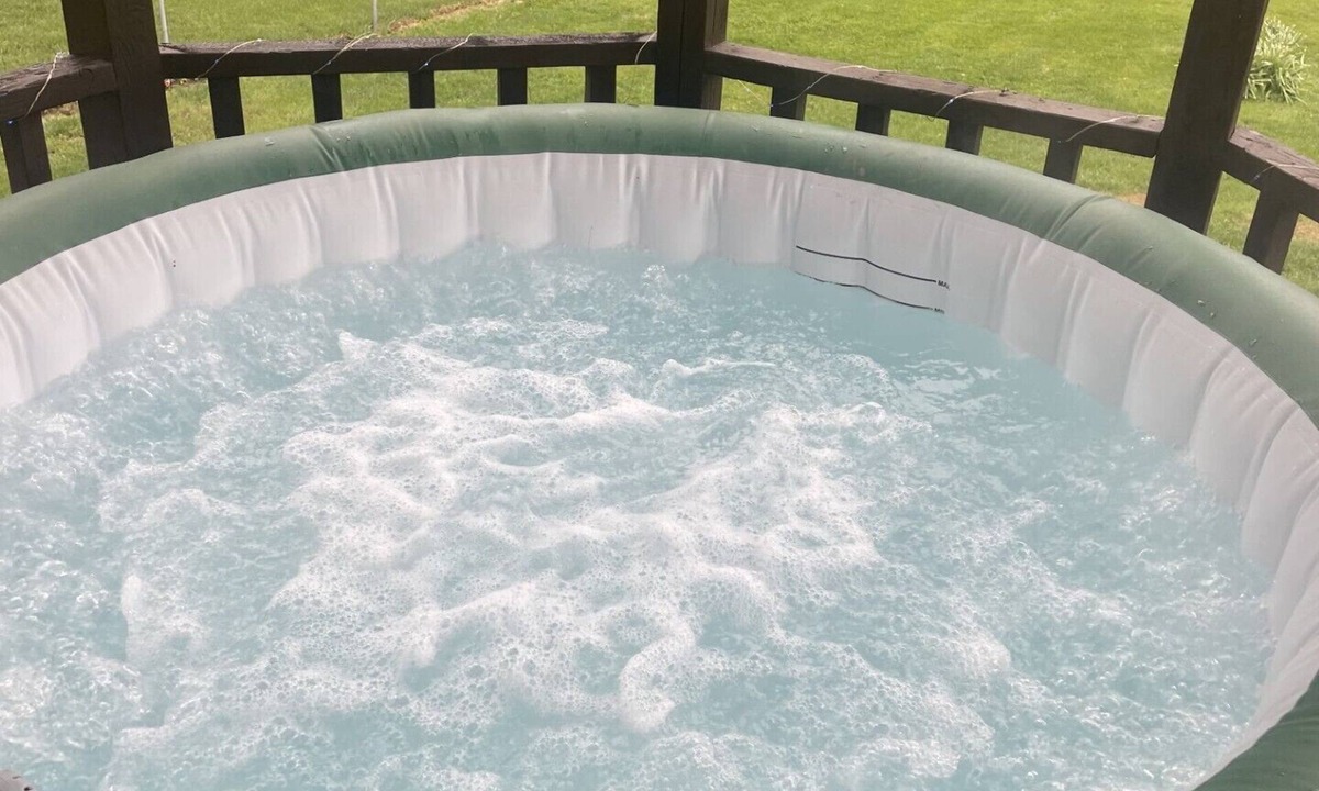 South Kansas City House | World Cup - Hot Tub, Bar, Gym- 15 Min to Arrowhead