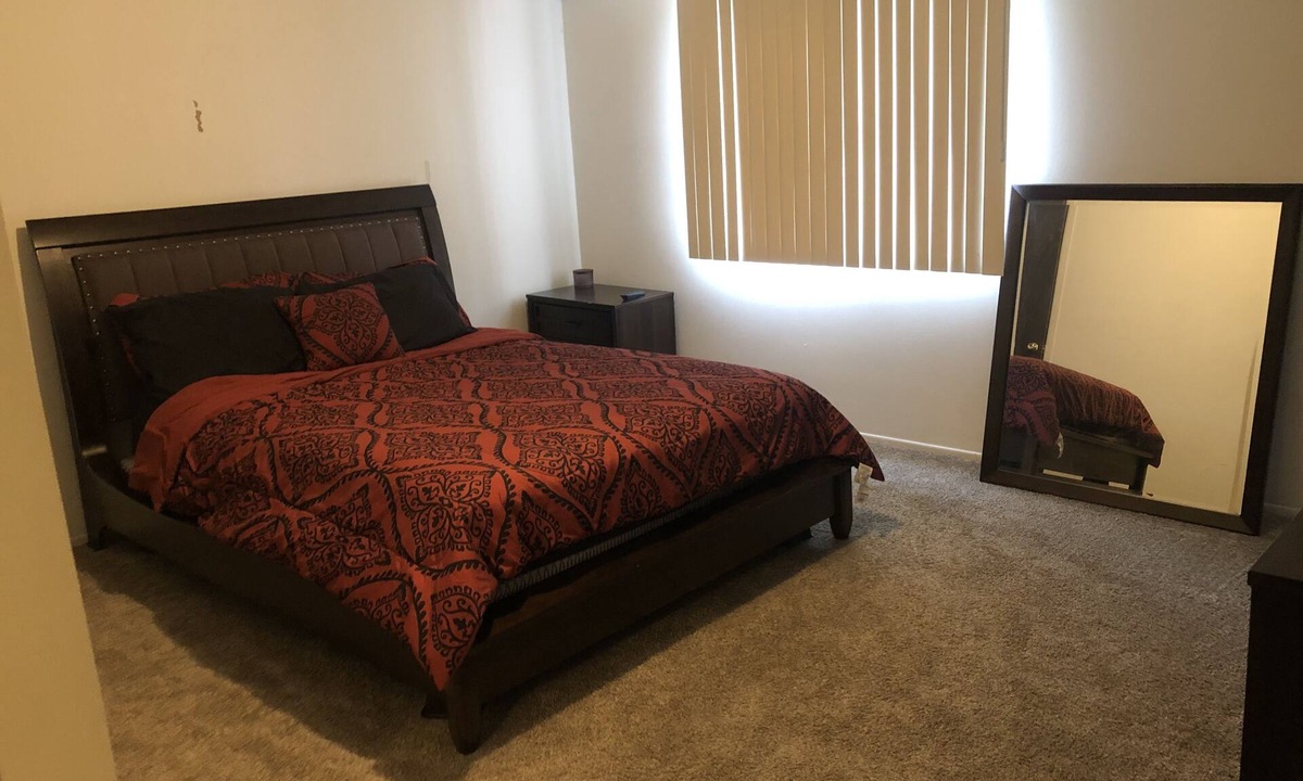 New Baltimore House | You wanna take a trip for peace