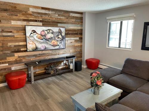 Beltline Apartment | YYC HiddenGem
