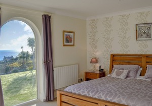 3 bedroom accommodation in Portpatrick, near Stranraer