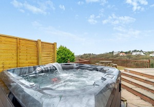 5 bedroom accommodation in Portpatrick, near Stranraer