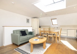 Apartment ∙ 2 bedrooms ∙ 4 guests