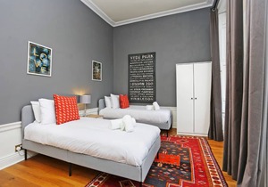 Apartment ∙ 3 bedrooms ∙ 6 guests
