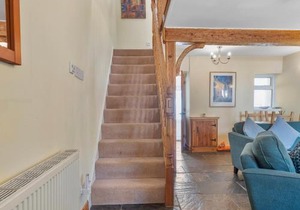Beautiful 3 Bed Cottage in the Heart of Flookburgh - Pass the Keys