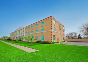 Best Western Airport Inn & Suites Cleveland