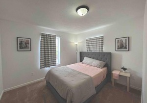 Bright & Modern 3-BR Home Downtown Indy East!