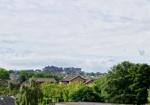 Edinburgh New Town 2BD Flat with view to the Castle