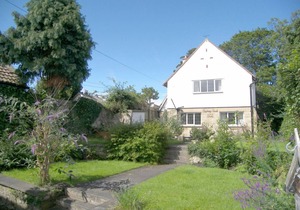 House ∙ 2 bedrooms ∙ 5 guests