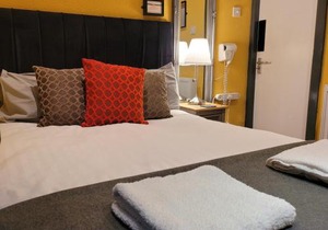 The Residence - NO 8