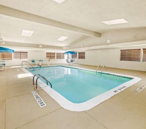 Maple City Inn 