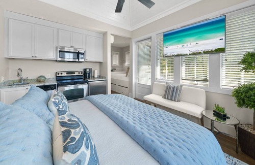 Rosemary Beach House | 33 m² House ∙ 3 guests