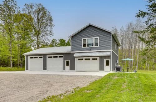 Higgins Lake House | 0.5 MI to Higgins Lake: Home w/Fire Pit & Yard