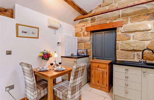 Easterside Cottage | 1 Bed in Chop Gate (oc-93100)