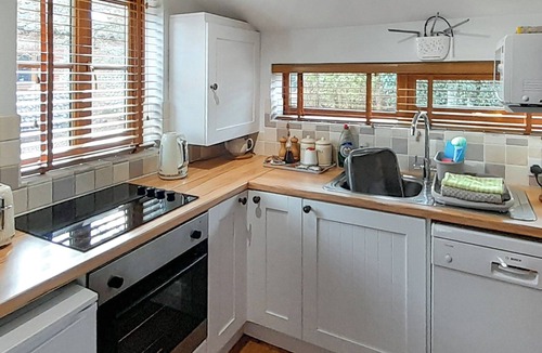 Aldborough Cottage | 1 bedroom accommodation in Lower Gresham