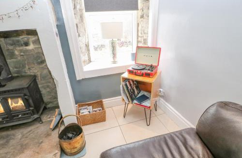Cowshill House | 1 Braeside