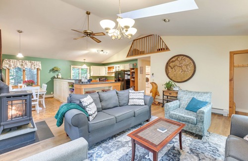 Bar Harbor House | 1 Mi to Acadia: Home Near Downtown Bar Harbor!