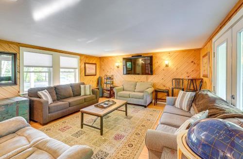 Southwest Harbor House | 1 Mi to Acadia National Park: Spacious Retreat!