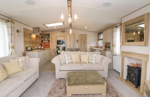Berwick-upon-Tweed Cabin | 10 Cheviot View, Lowick