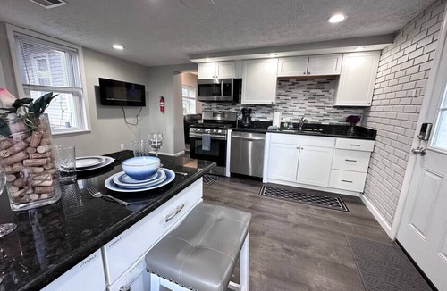 Pittsburgh House | 100% renovated House 8 minutes to downtown