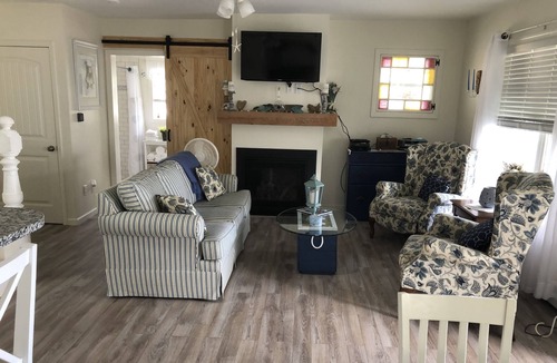 Ocean Park House | 100 steps from the Beach - Start your Family Vacation Here
