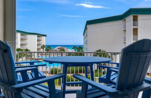 Seagrove Beach Apartment | 107 m² Apartment ∙ 2 bedrooms ∙ 6 guests