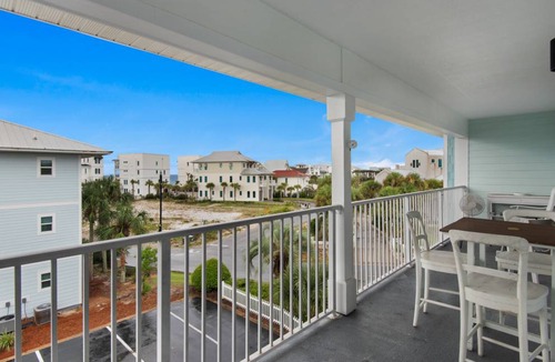 Seagrove Beach Apartment | 107 m² Apartment ∙ 3 bedrooms ∙ 8 guests