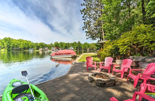 Lake George Cabin | 11 Mi to Snow Snake Ski! Lake House w/Boat Dock