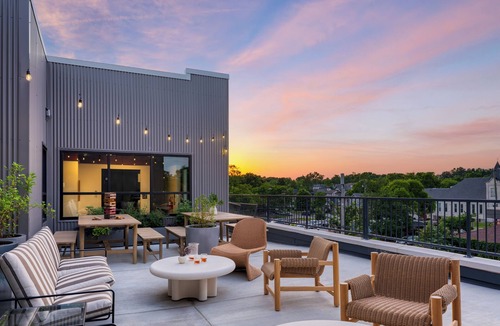 12 South Apartment | 12 South Stay | 4BR Accessible Suite at Gilmore