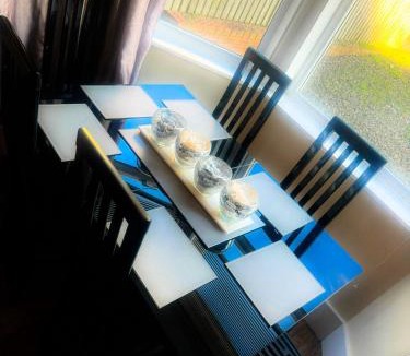 Arniston House | 12A-2 Stobhill Road