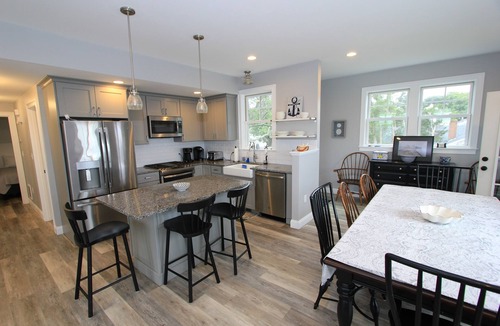 Sandwich House | 133 Dillingham Ave - Modern spacious home, .3 miles to the beach, prime location