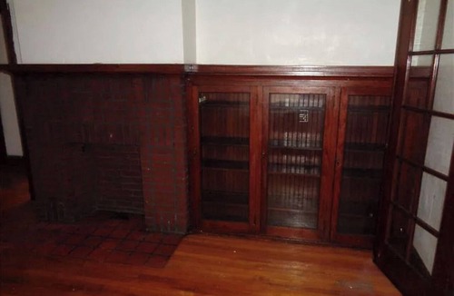 Wilkinsburg House | 15 minutes from Downtown, PNC Park, 5 minutes from Monroeville