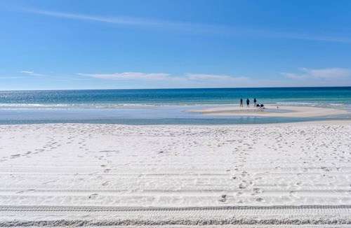 Seagrove Beach Apartment | 156 m² Apartment ∙ 2 bedrooms ∙ 9 guests