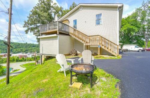 Beattyville Apartment | 18 Mi to Red River Gorge: Beattyville Retreat