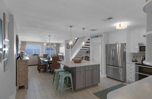 Seagrove Beach Apartment | 184 m² Apartment ∙ 3 bedrooms ∙ 10 guests