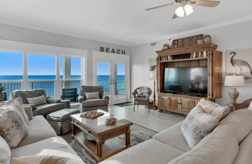 Seagrove Beach Apartment | 186 m² Apartment ∙ 3 bedrooms ∙ 7 guests
