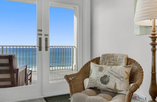 Seagrove Beach Apartment | 186 m² Apartment ∙ 3 bedrooms ∙ 7 guests