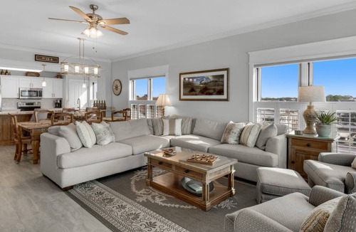Seagrove Beach Apartment | 186 m² Apartment ∙ 3 bedrooms ∙ 7 guests